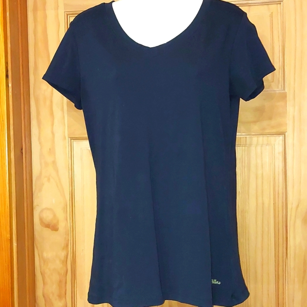Black t-shirt